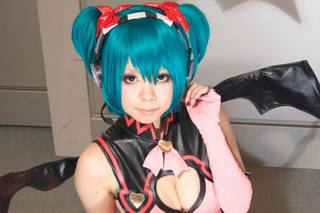 Illustration for article titled On A Quest For More Cosplay Photos?